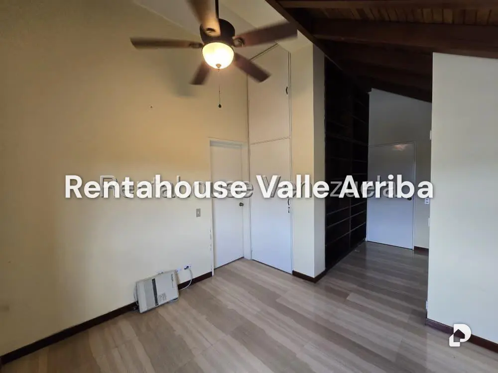 Apartamento en Cumbres de Curumo, Caracas – 30