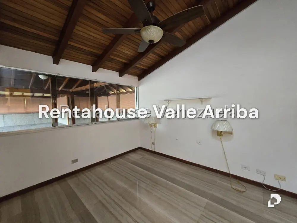 Apartamento en Cumbres de Curumo, Caracas – 26