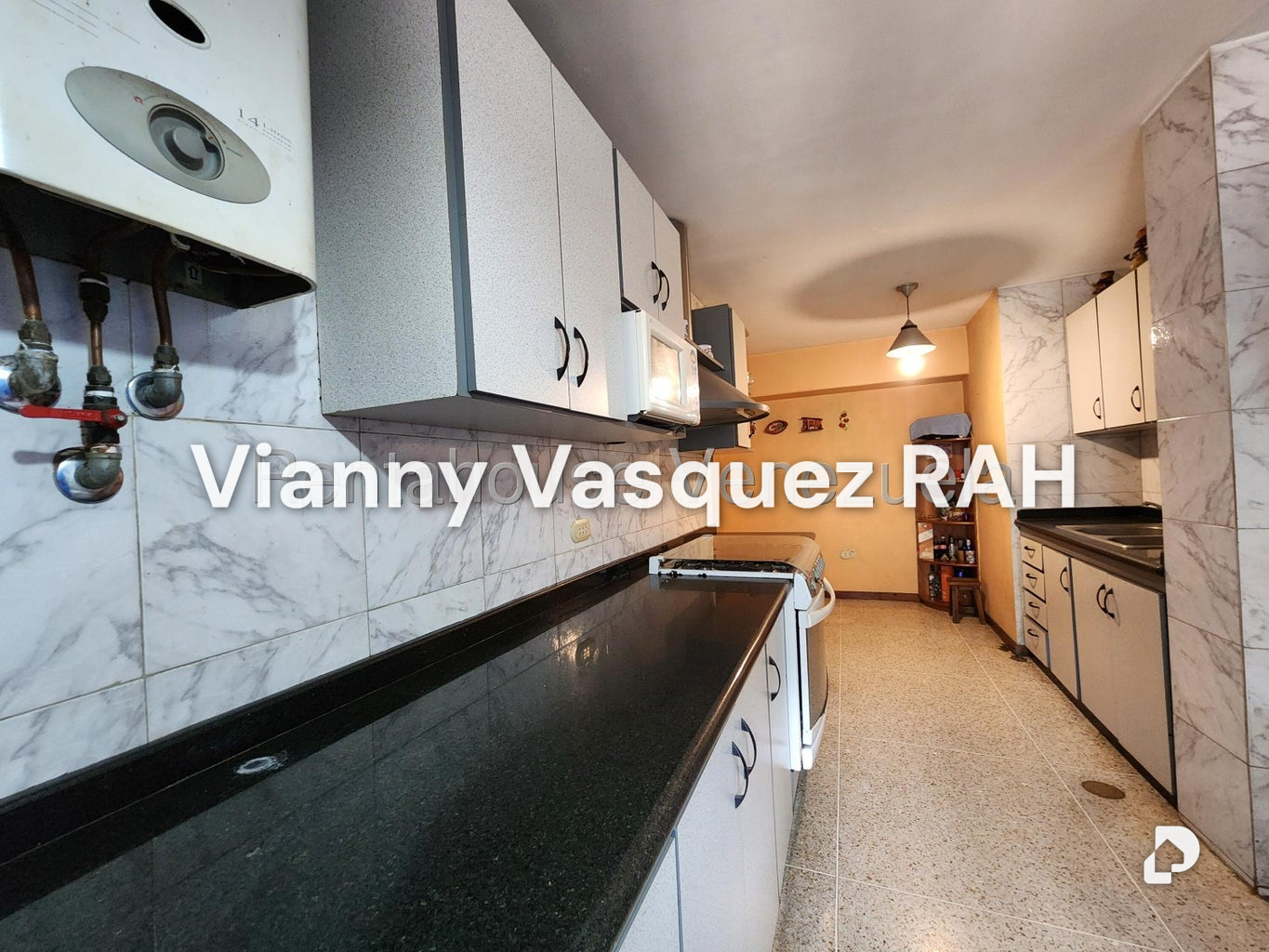 Apartamento en El Bosque, Caracas – 7