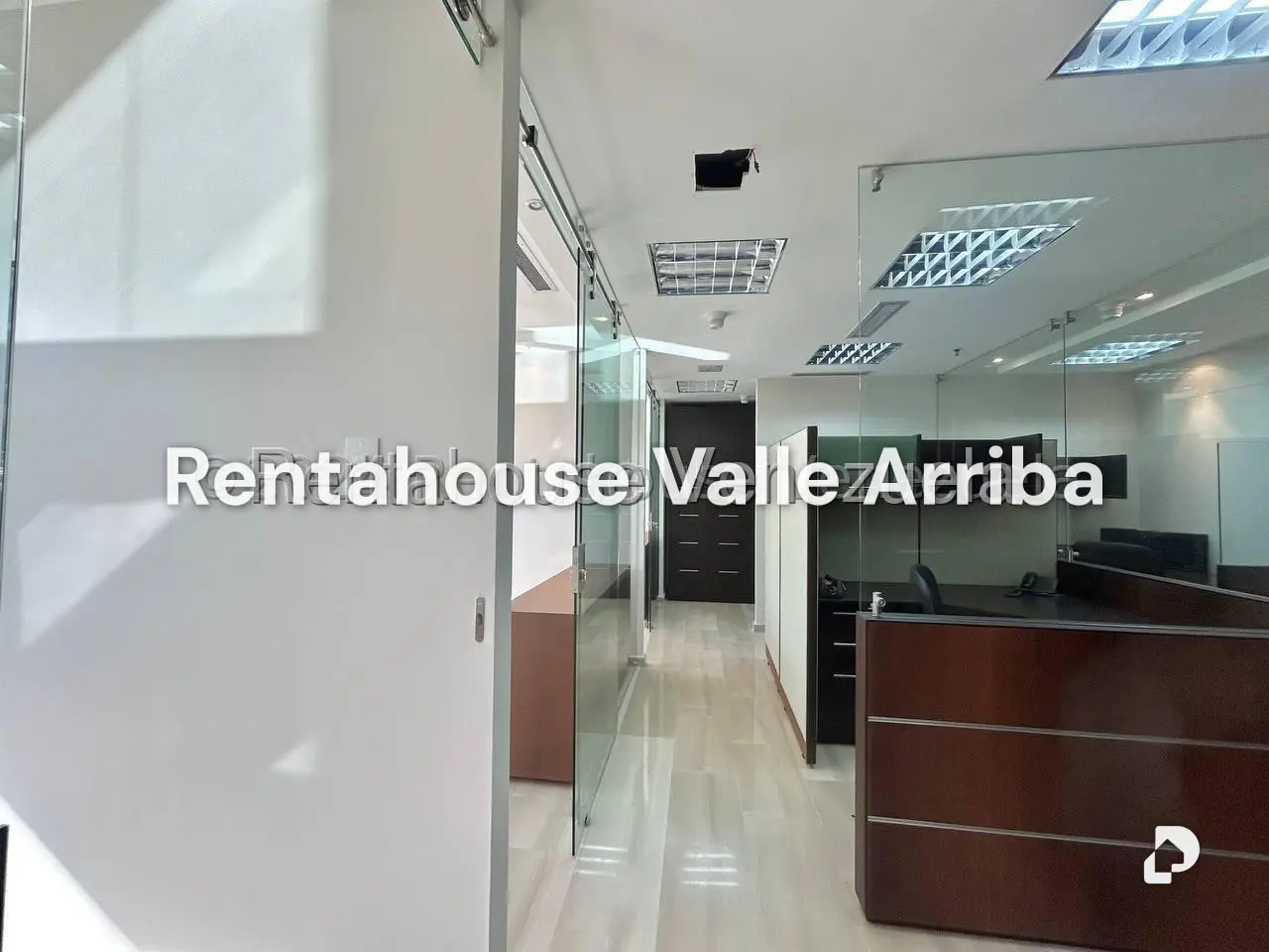 Office in Vizcaya, Caracas – 10