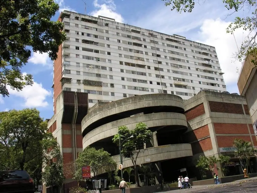Oficina en El Paraíso, Caracas - 1