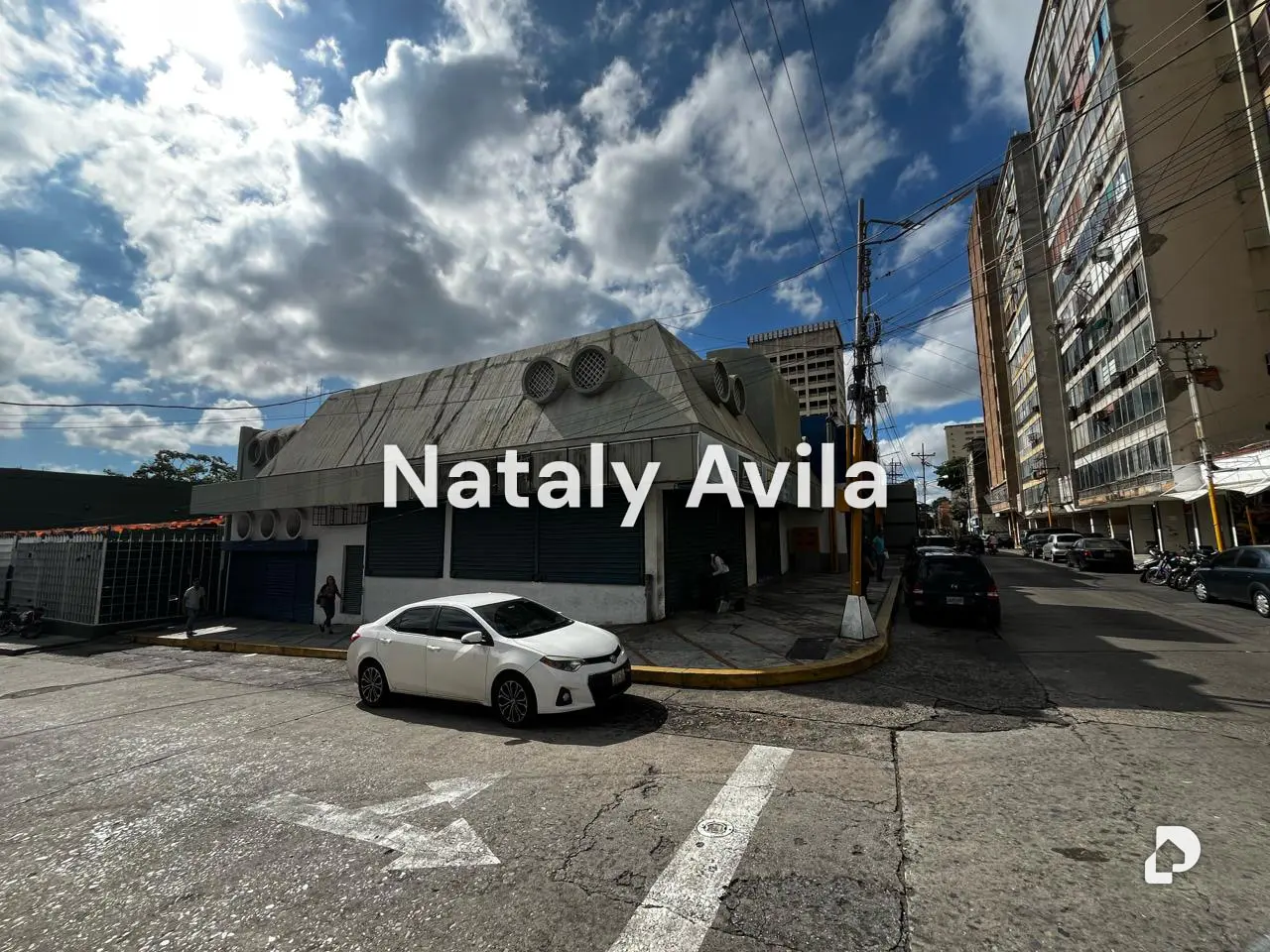 Local comercial en Catedral, Valencia – 1