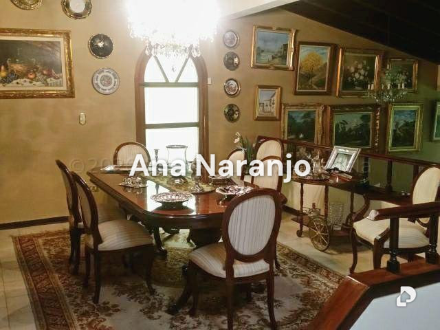 Casa en El Hatillo, Caracas – 10