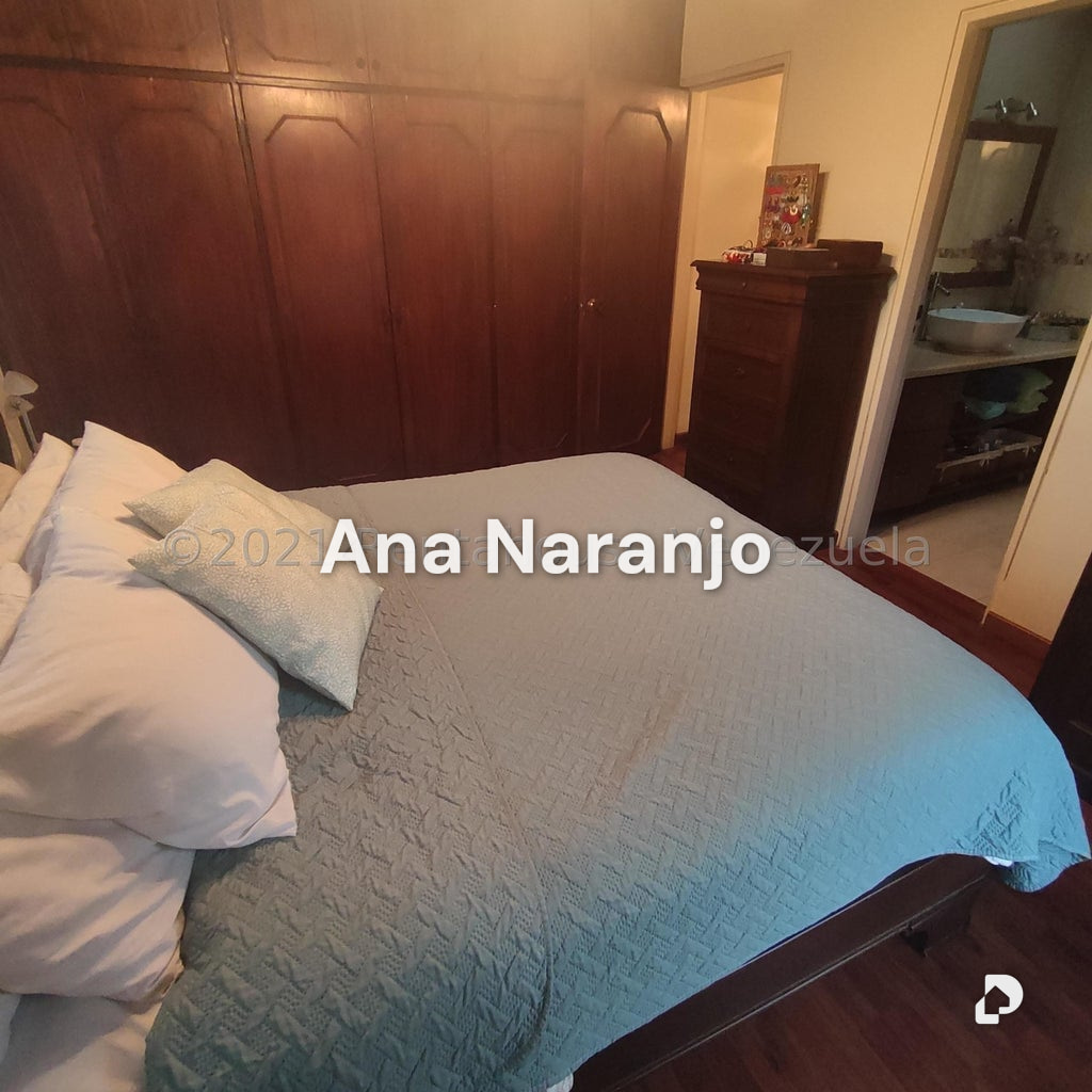 Casa en El Hatillo, Caracas – 29