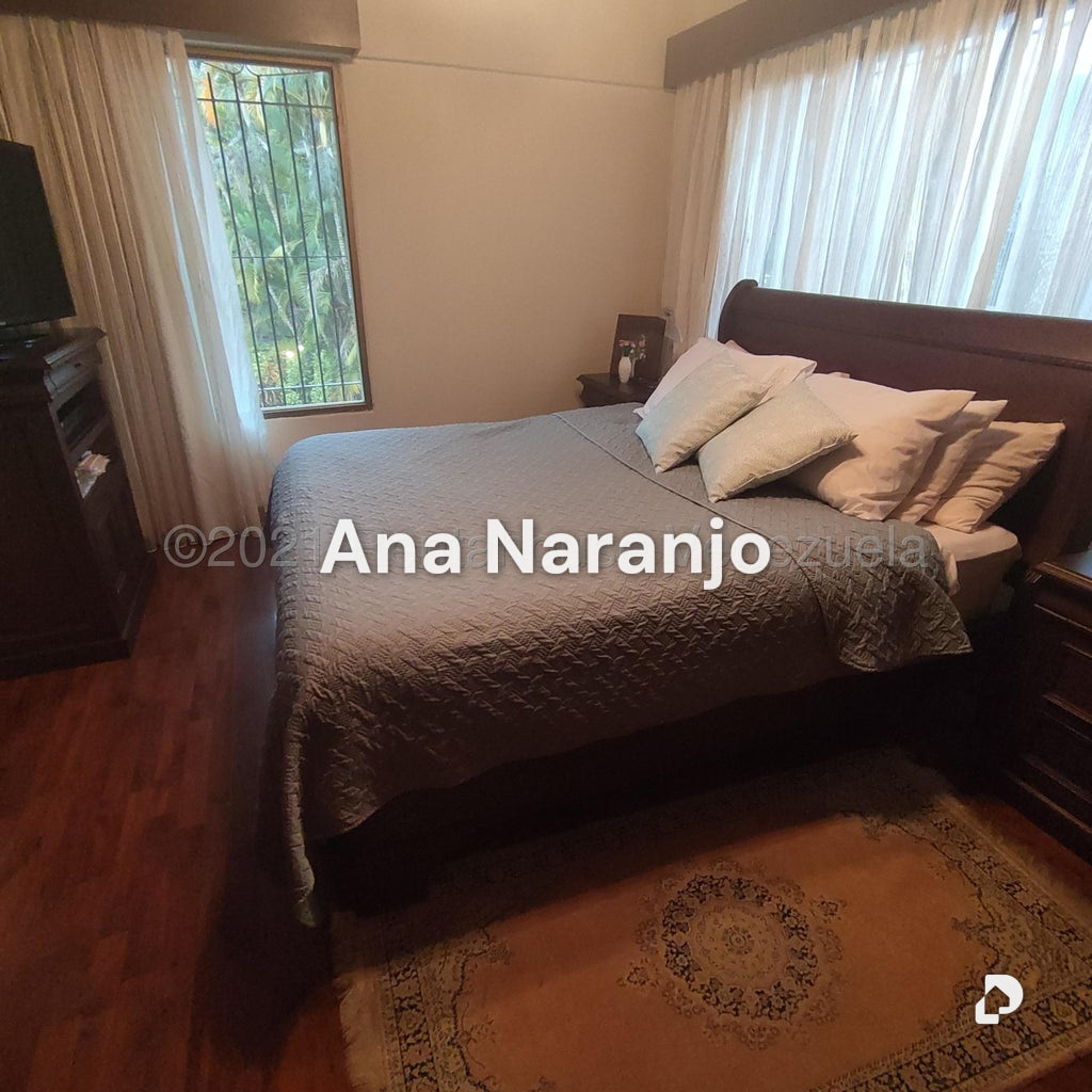 Casa en El Hatillo, Caracas – 28
