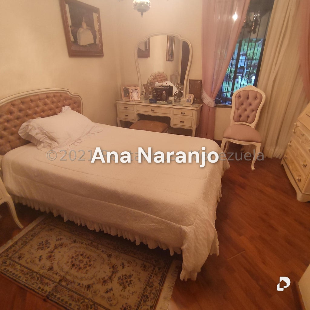 Casa en El Hatillo, Caracas – 33