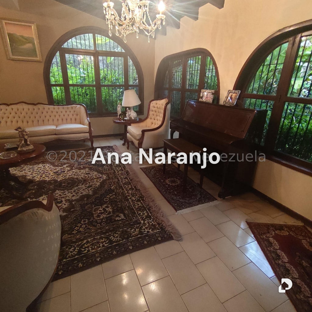 Casa en El Hatillo, Caracas – 17