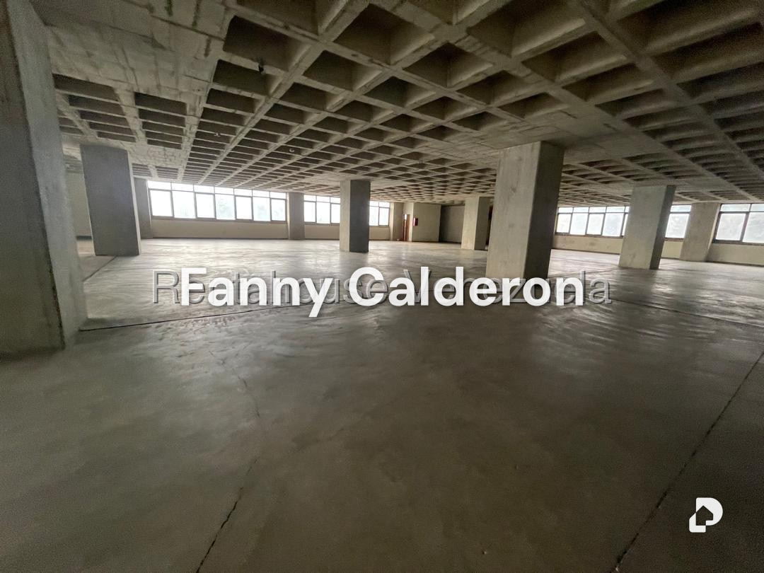 Local comercial en El Valle, Caracas – 9