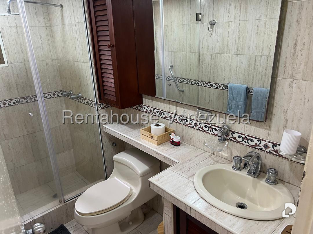 Apartamento en La Trinidad, Caracas – 11