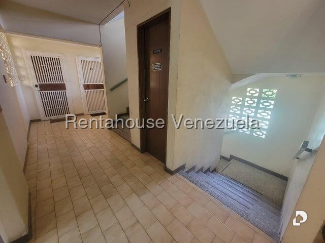 Apartamento en La Trinidad, Caracas – 21