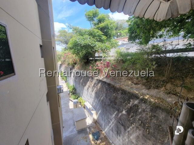 Apartamento en La Trinidad, Caracas – 18