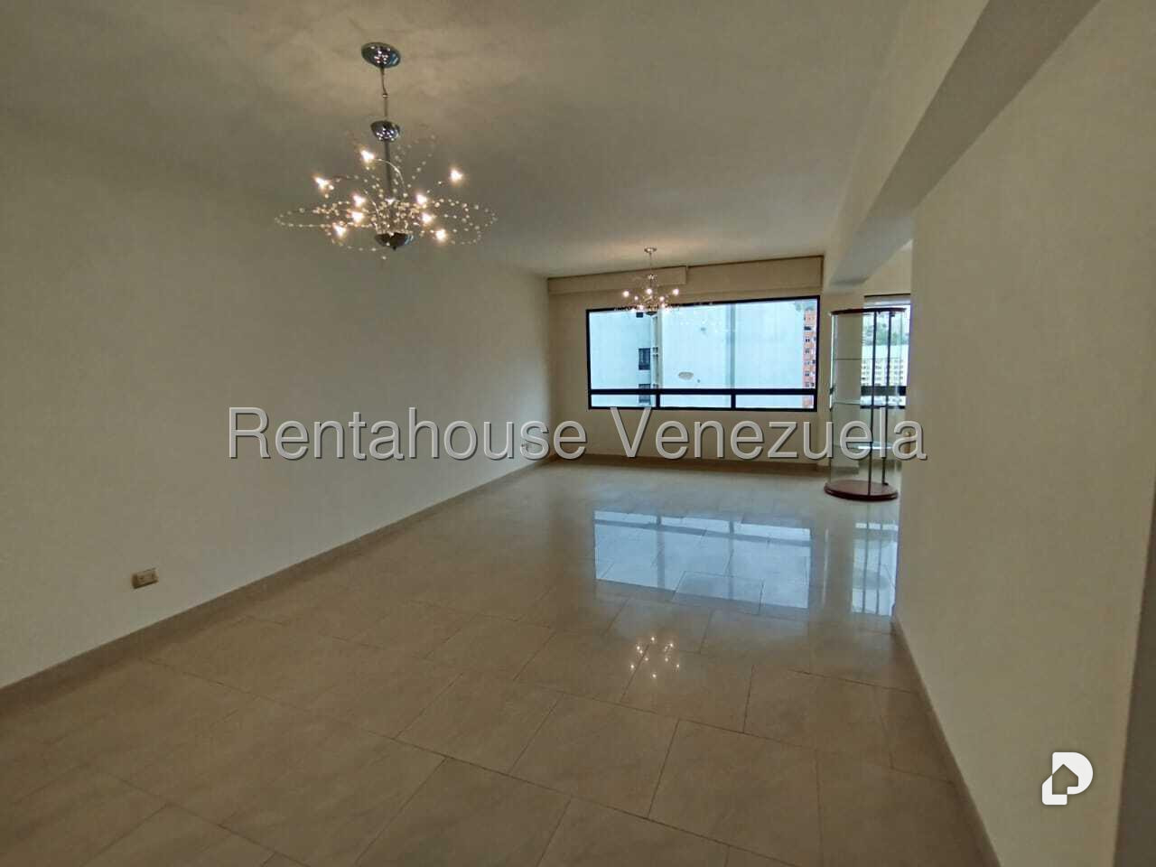 Apartamento en Las Esmeraldas, Caracas – 8
