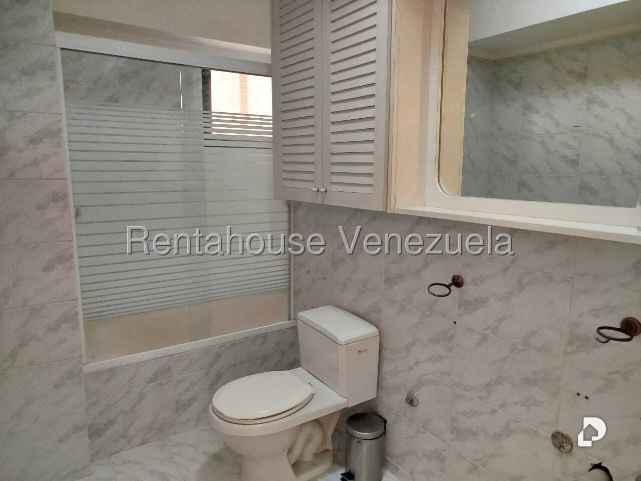 Apartamento en Las Esmeraldas, Caracas – 28