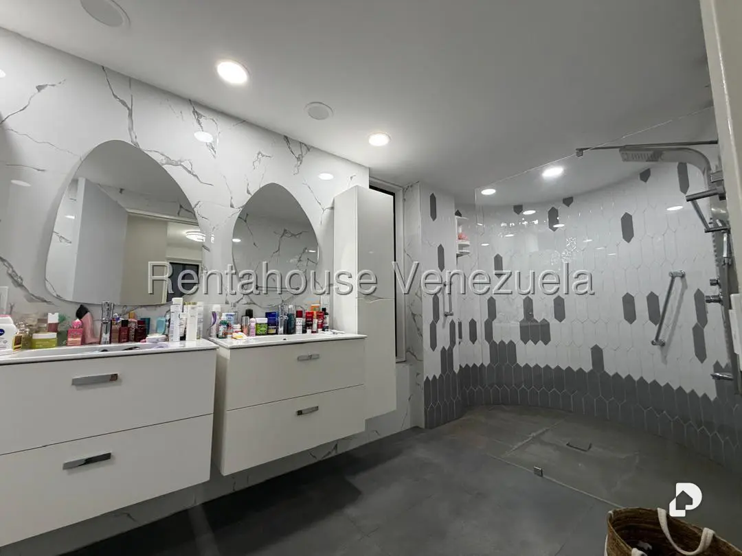 Apartamento en La Castellana, Caracas – 10