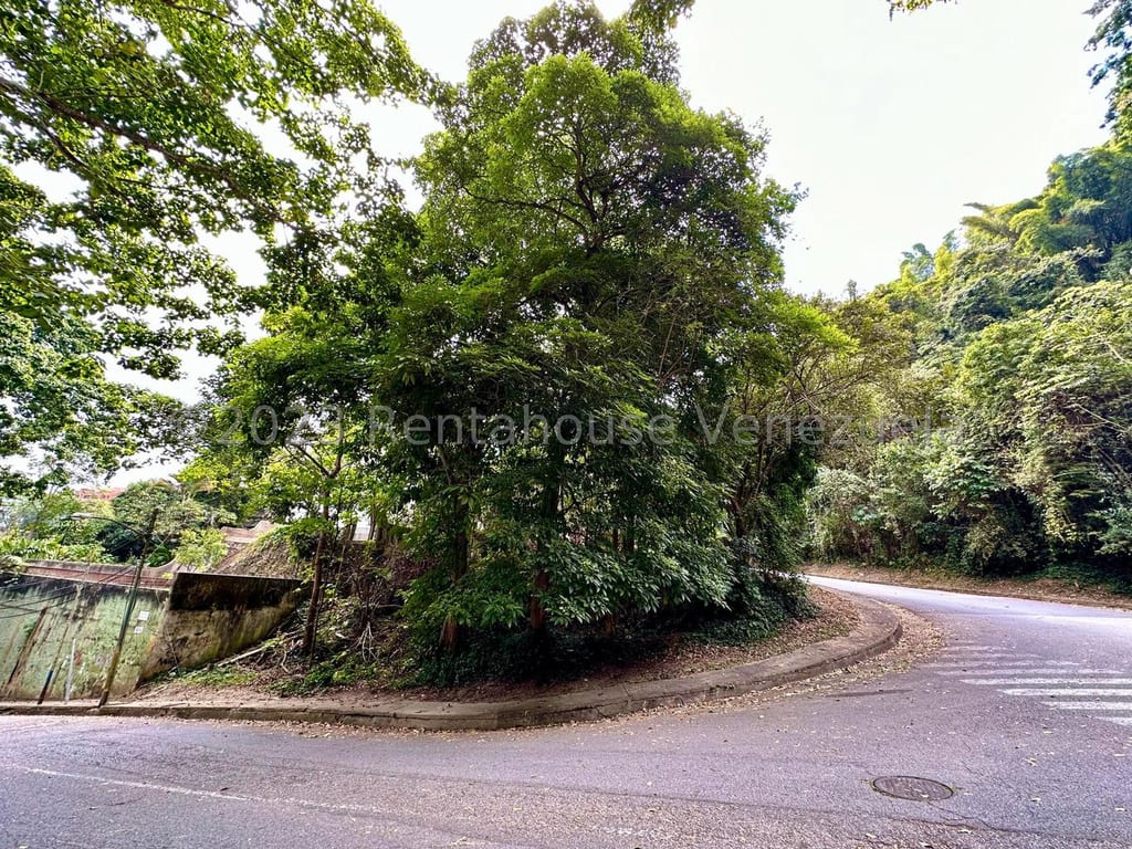Terreno en Miranda, Caracas - 1