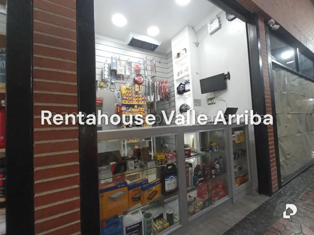 Local comercial en La Boyera, Caracas – 12