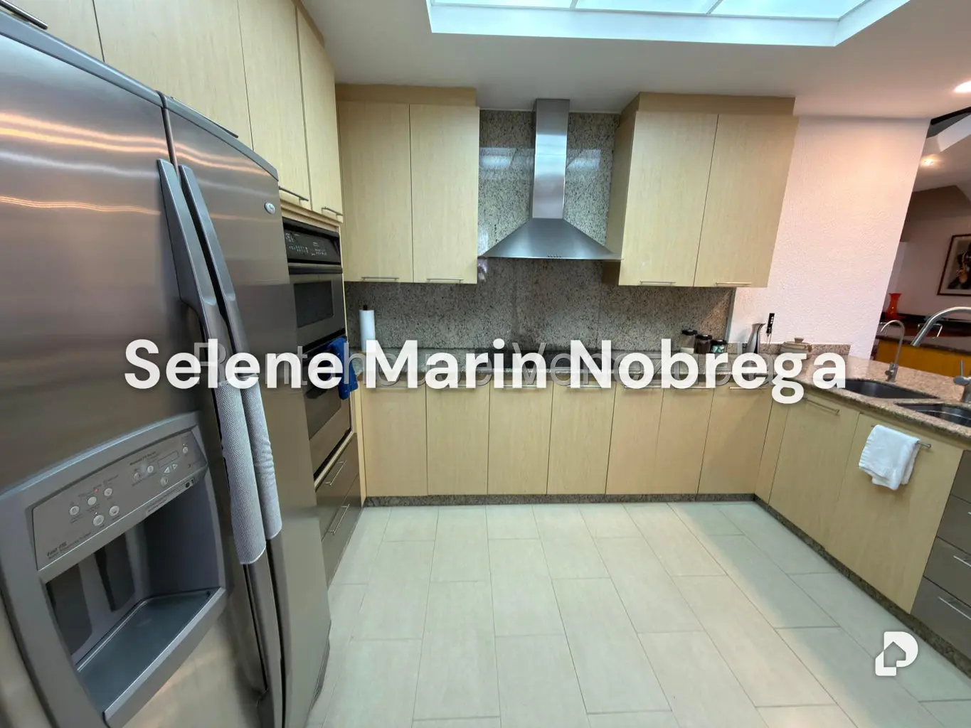 Casa en Alto Prado, Caracas – 13