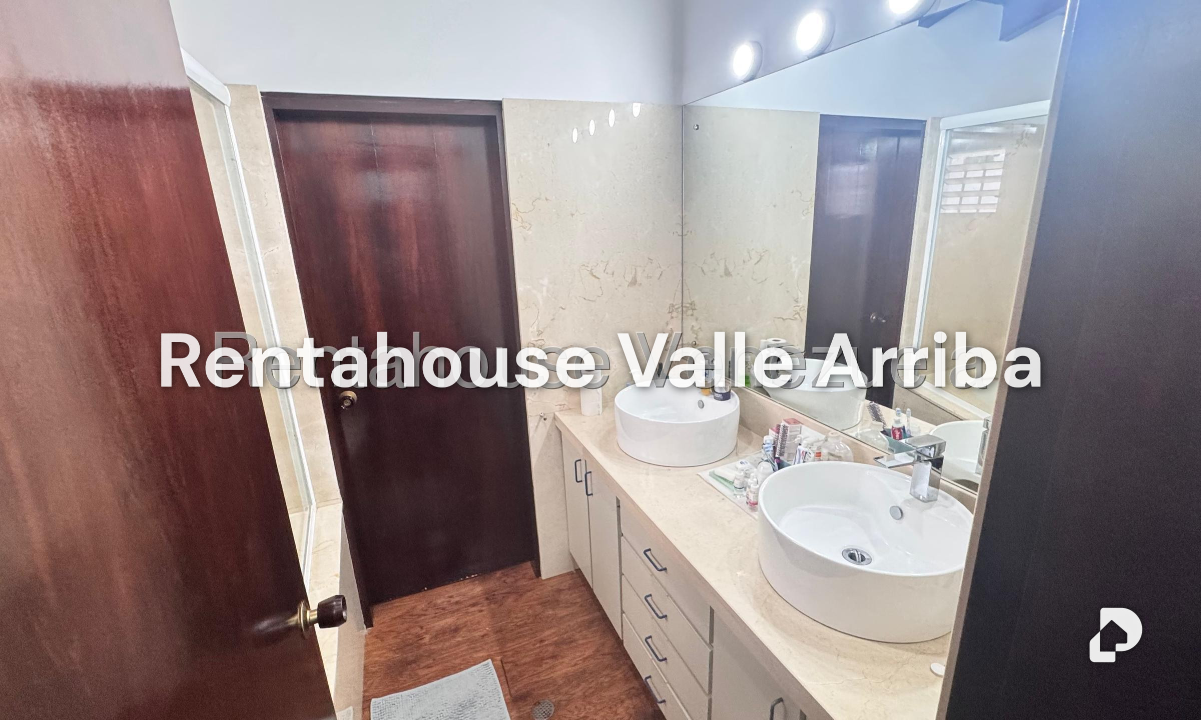 House in Alto Hatillo, Caracas – 17