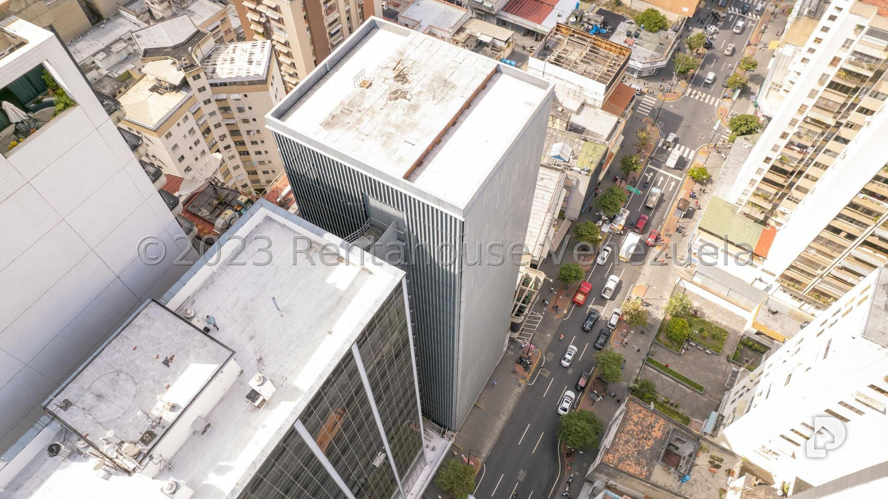 Edificio en Chacao, Caracas – 9