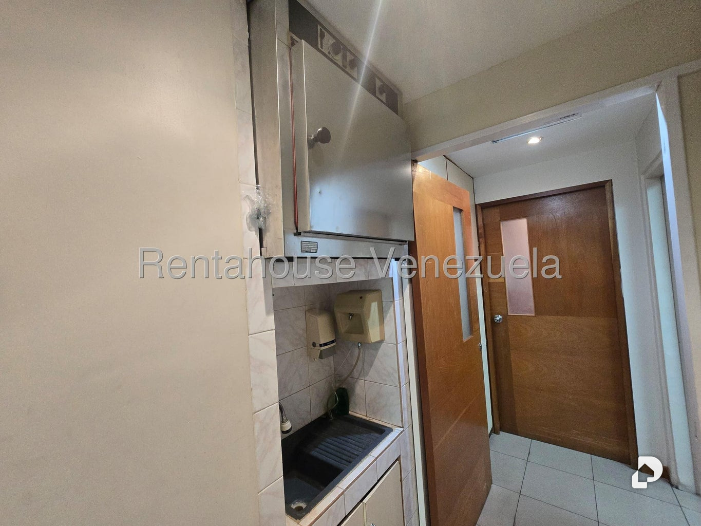 Local comercial en San Bernardino, Caracas – 13