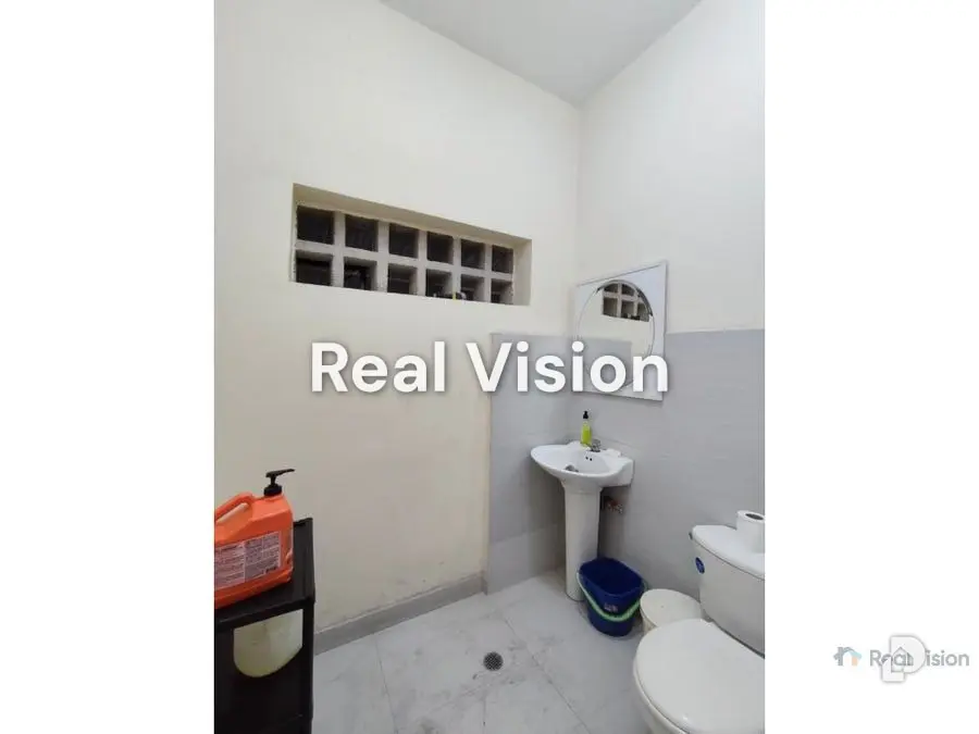 Local comercial en Santa Eduvigis, Caracas – 15
