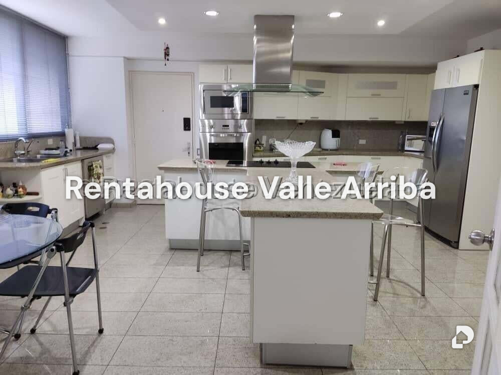Apartamento en Colinas de Valle Arriba, Caracas – 16