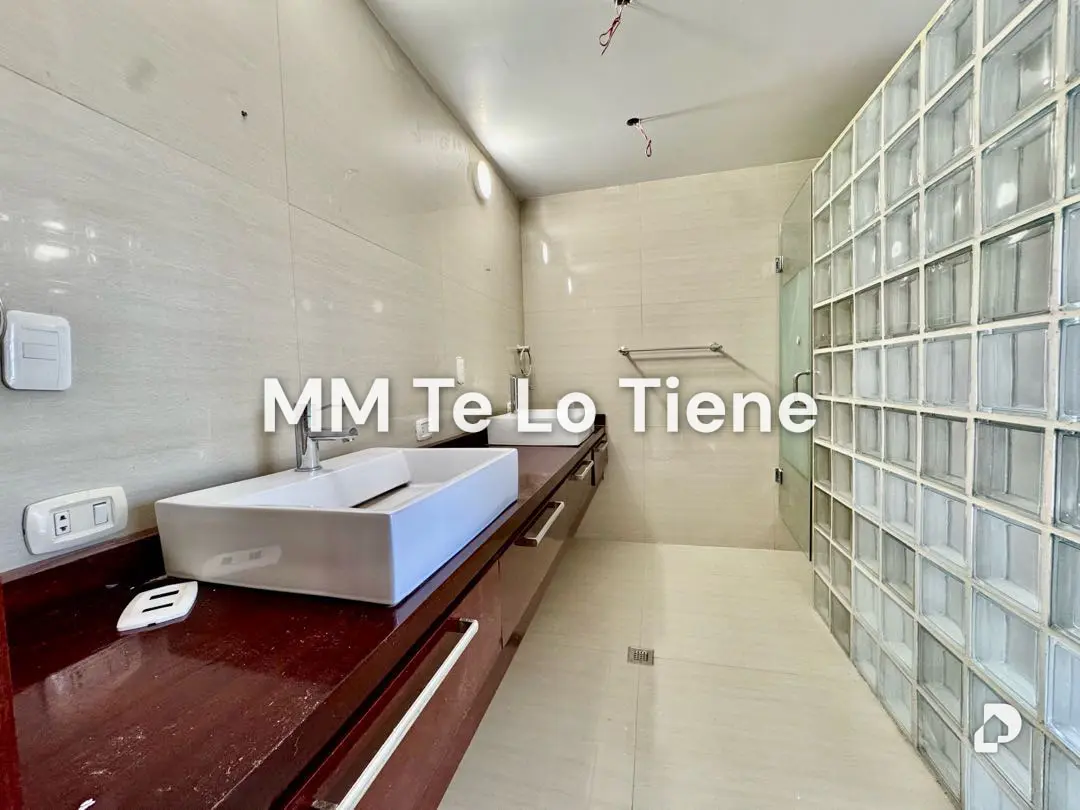 House in Oripoto, Caracas – 24