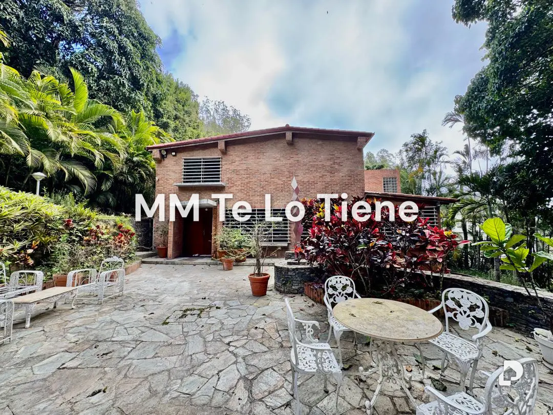 House in Oripoto, Caracas – 2