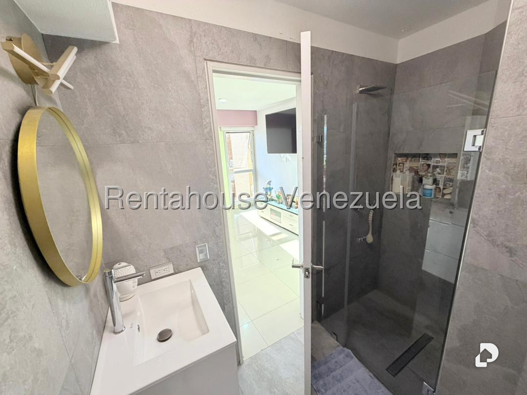 Apartamento en Maripérez, Caracas – 11