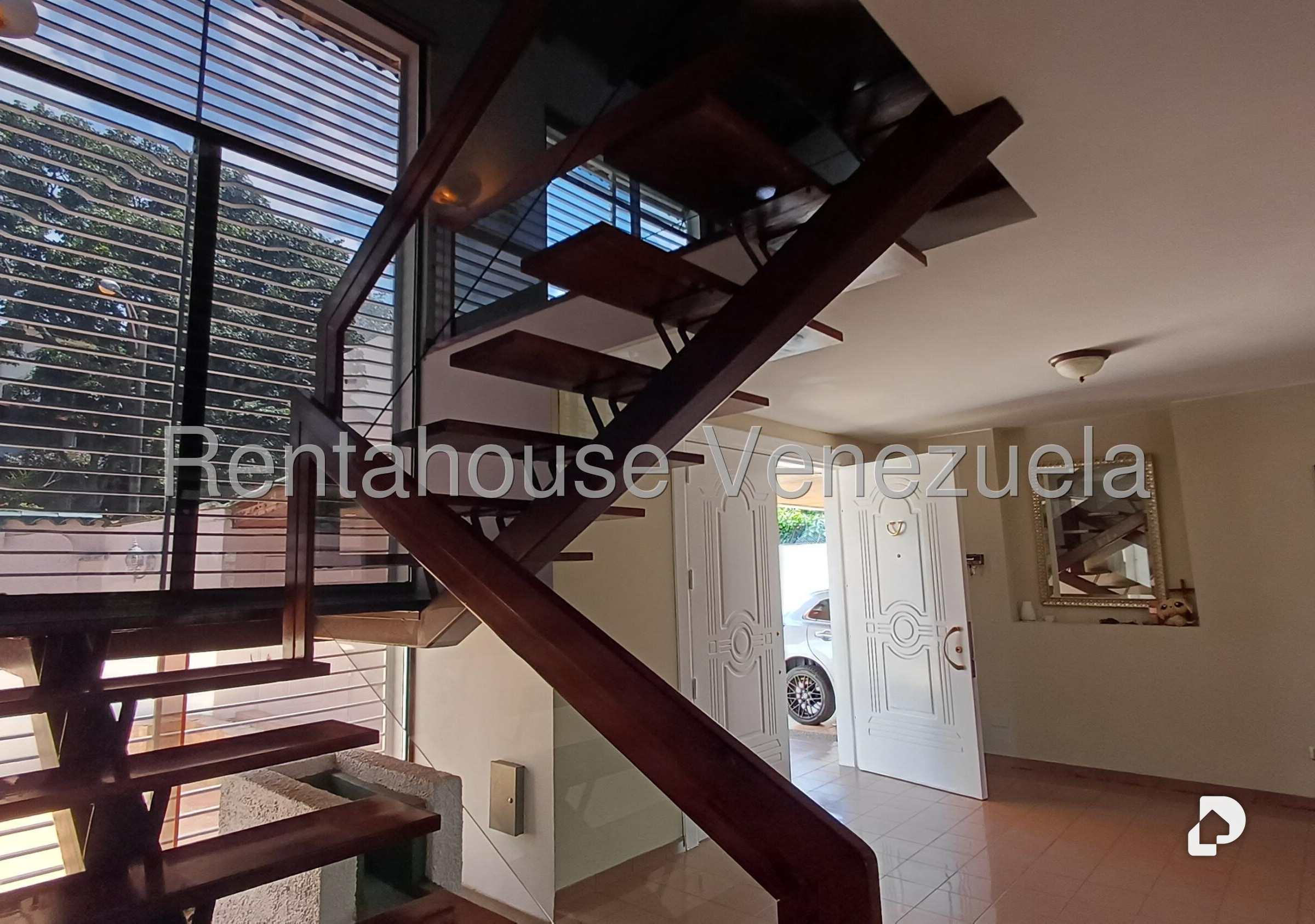 House in Caurimare, Caracas – 14