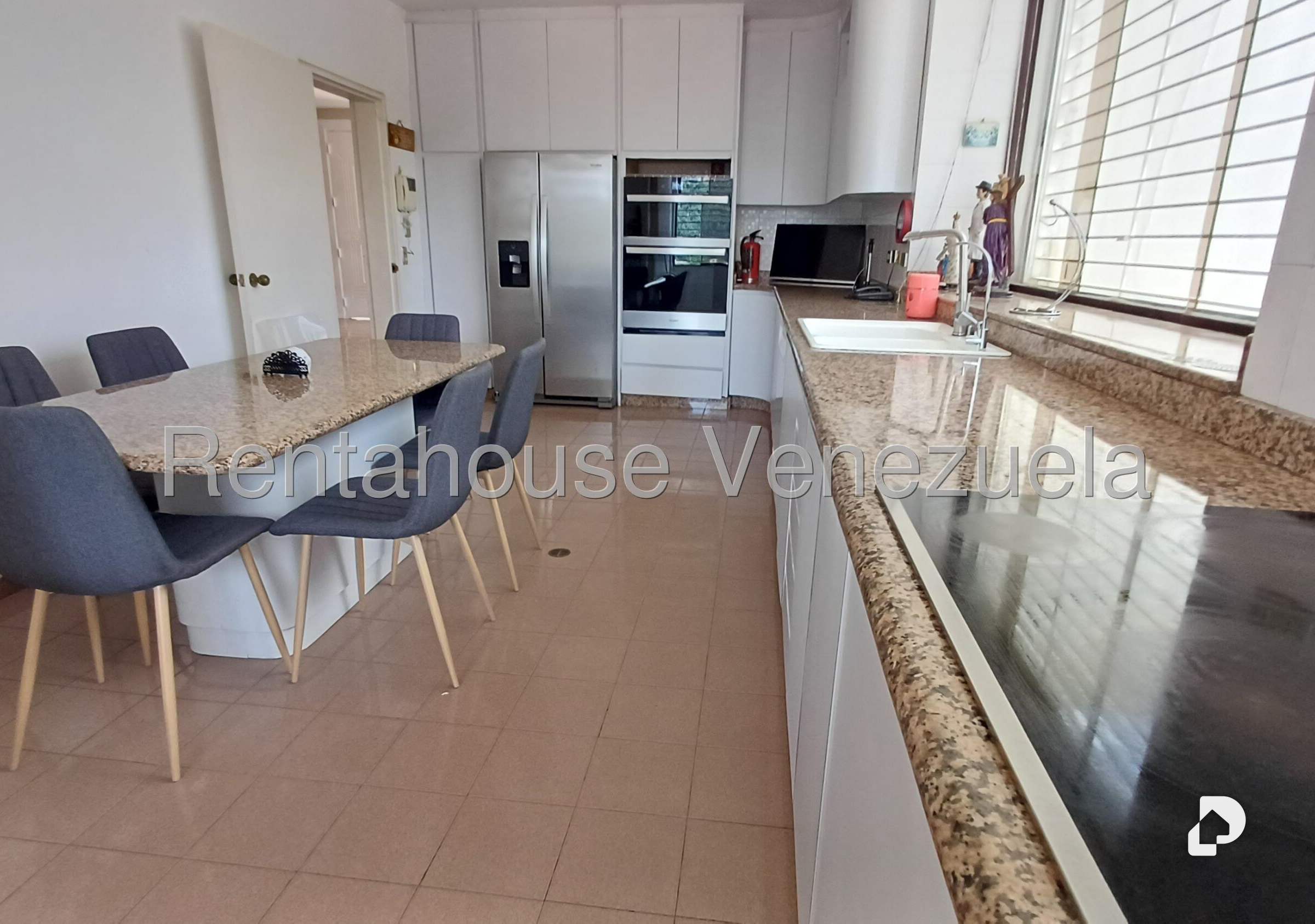 House in Caurimare, Caracas – 27