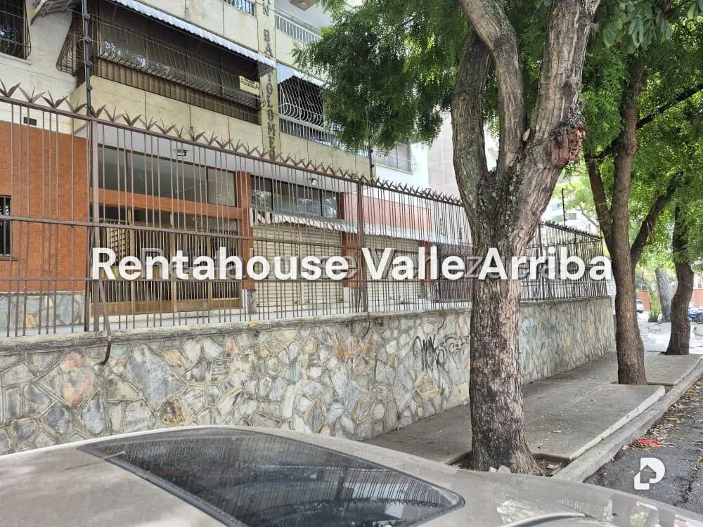 Local comercial en Las Acacias, Caracas – 13