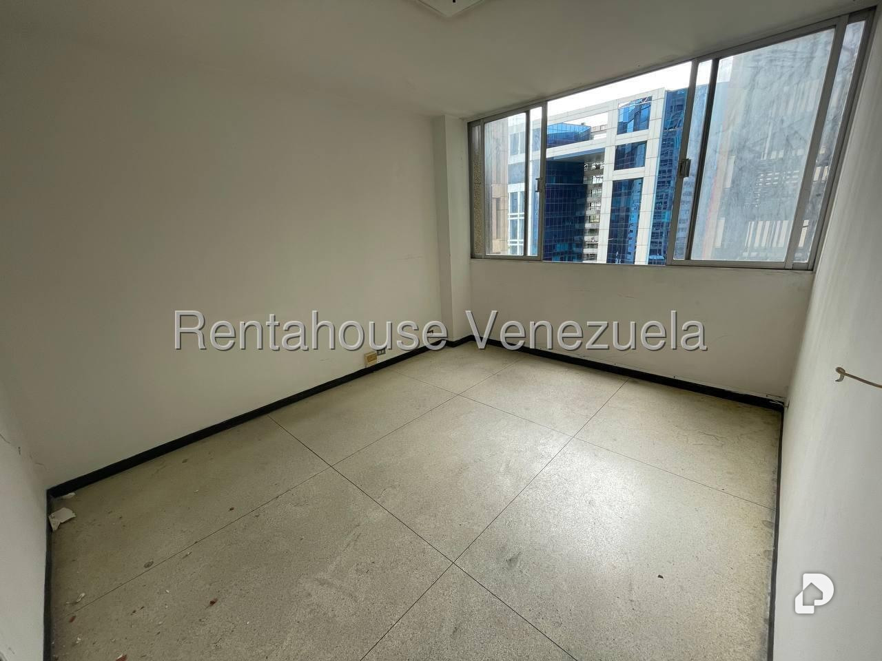 Oficina en El Rosal, Caracas – 8