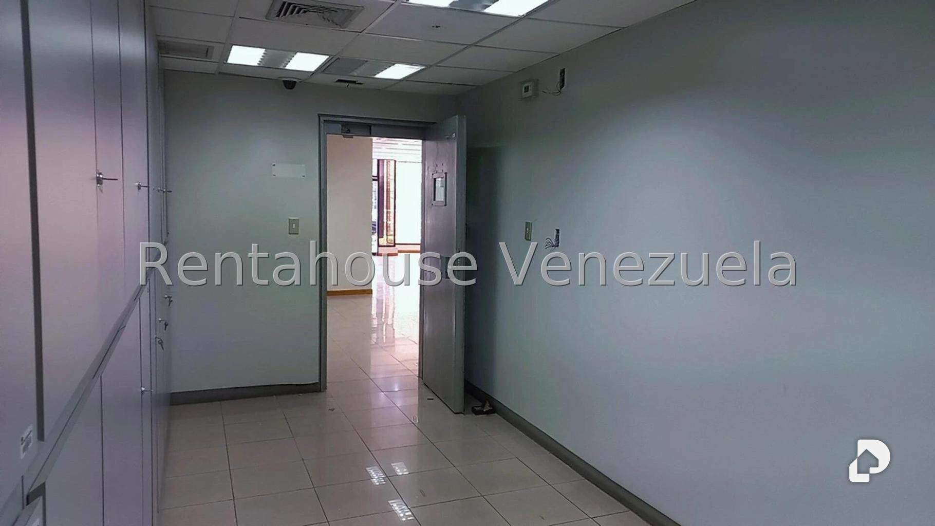 Local comercial en Los Ruices, Caracas – 14