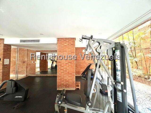 Apartamento en Campo Alegre, Caracas – 28
