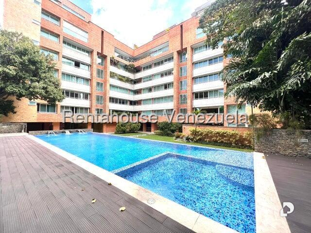 Apartamento en Campo Alegre, Caracas – 23