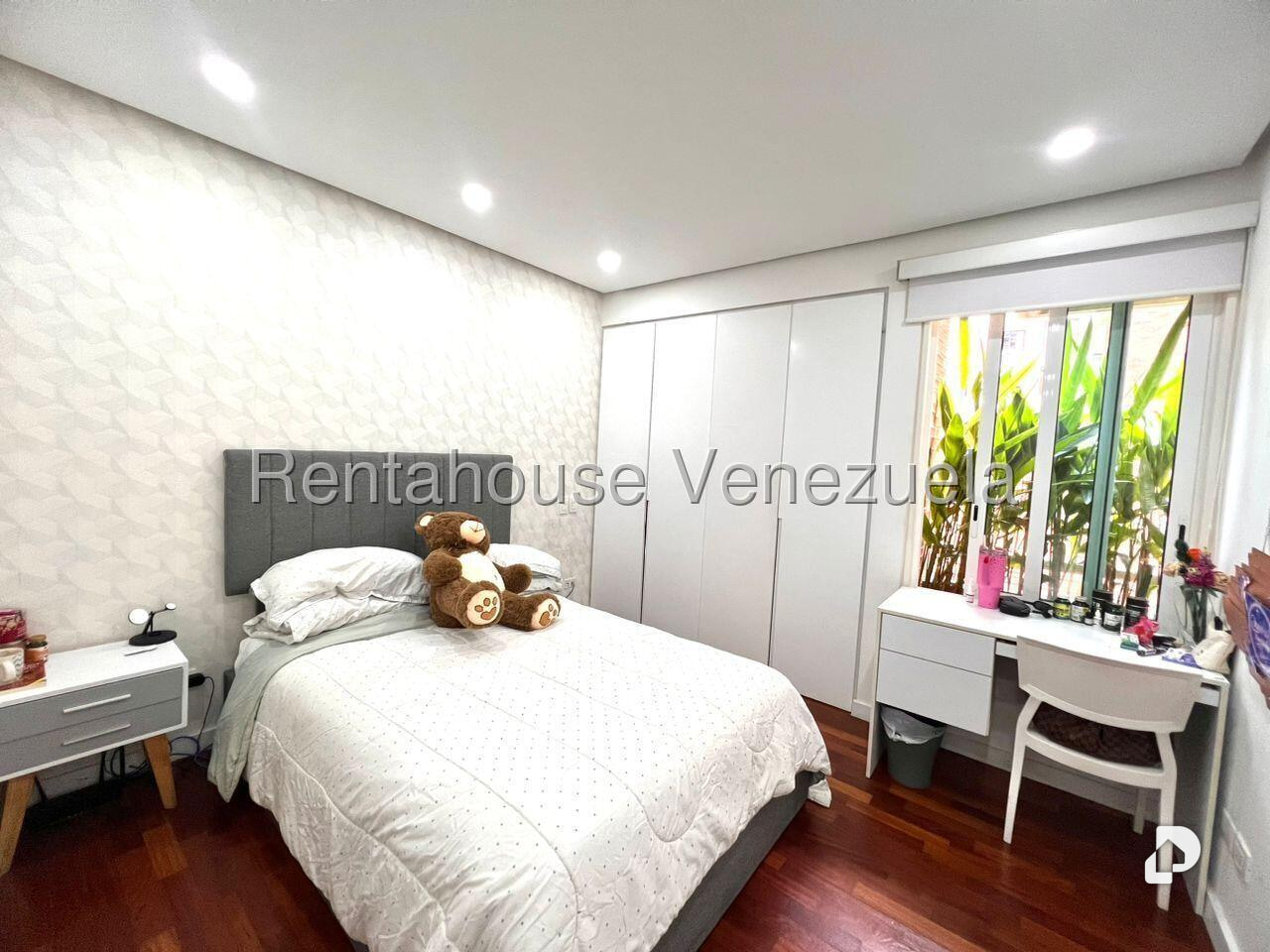 Apartamento en Campo Alegre, Caracas – 19