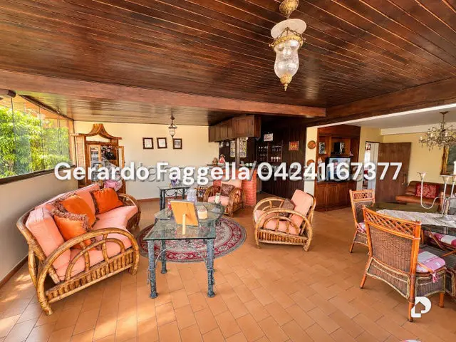 Casa en Cumbres de Curumo, Caracas – 21
