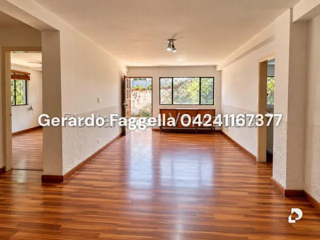 Casa en Cumbres de Curumo, Caracas – 23