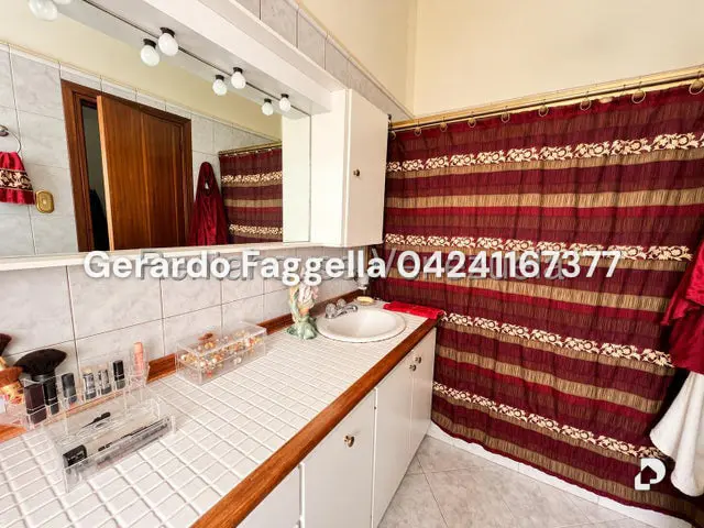 Casa en Cumbres de Curumo, Caracas – 15