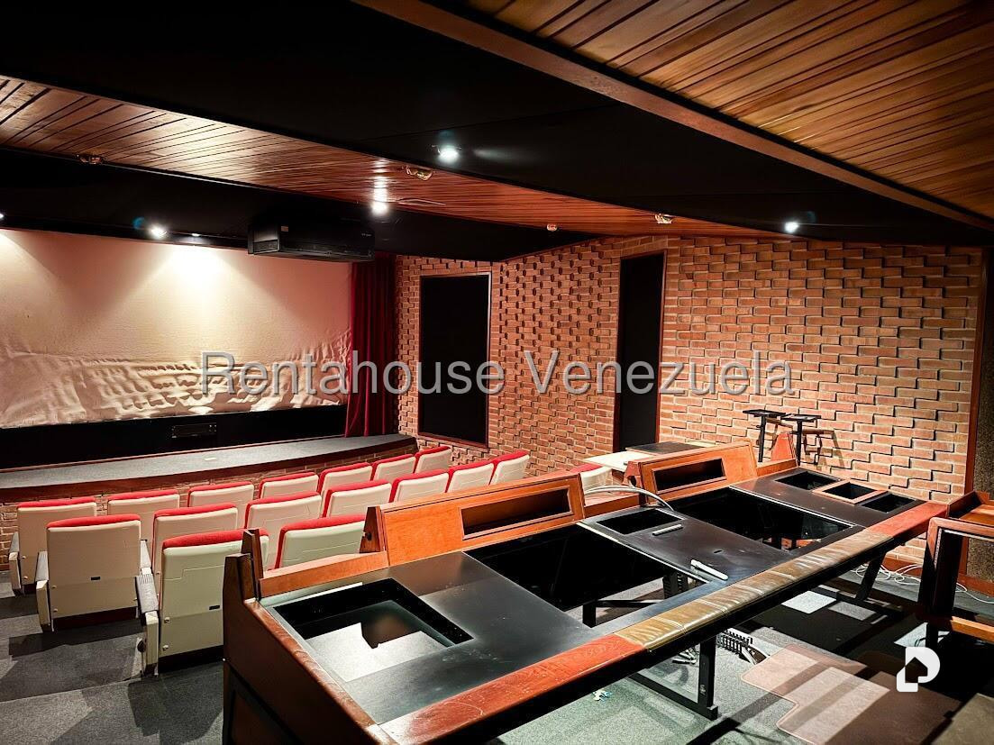 Warehouse in Colinas de Bello Monte, Caracas – 14