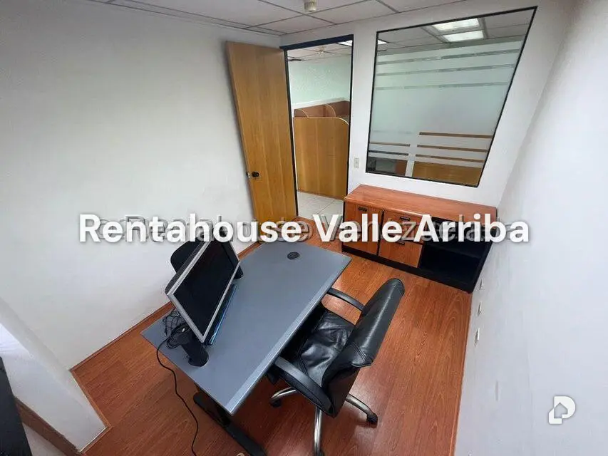 Oficina en Santa Eduvigis, Caracas – 20