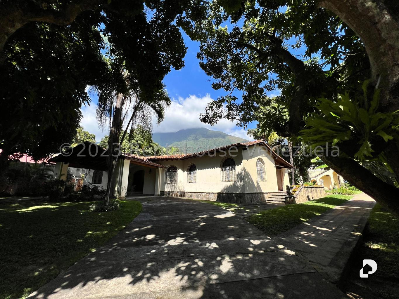 Casa en Los Chorros, Caracas – 6