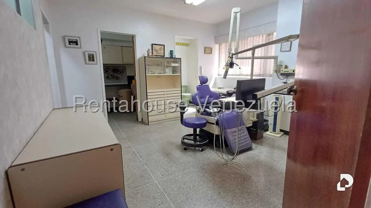 Local comercial en Parroquia San Juan, Caracas – 15