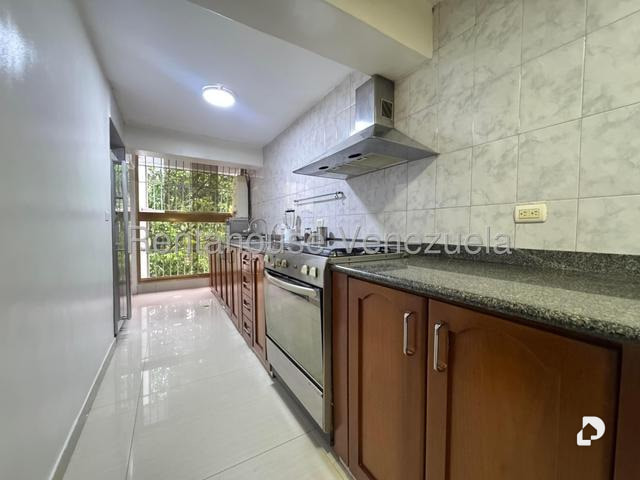 Apartamento en Santa Inés, Caracas – 6