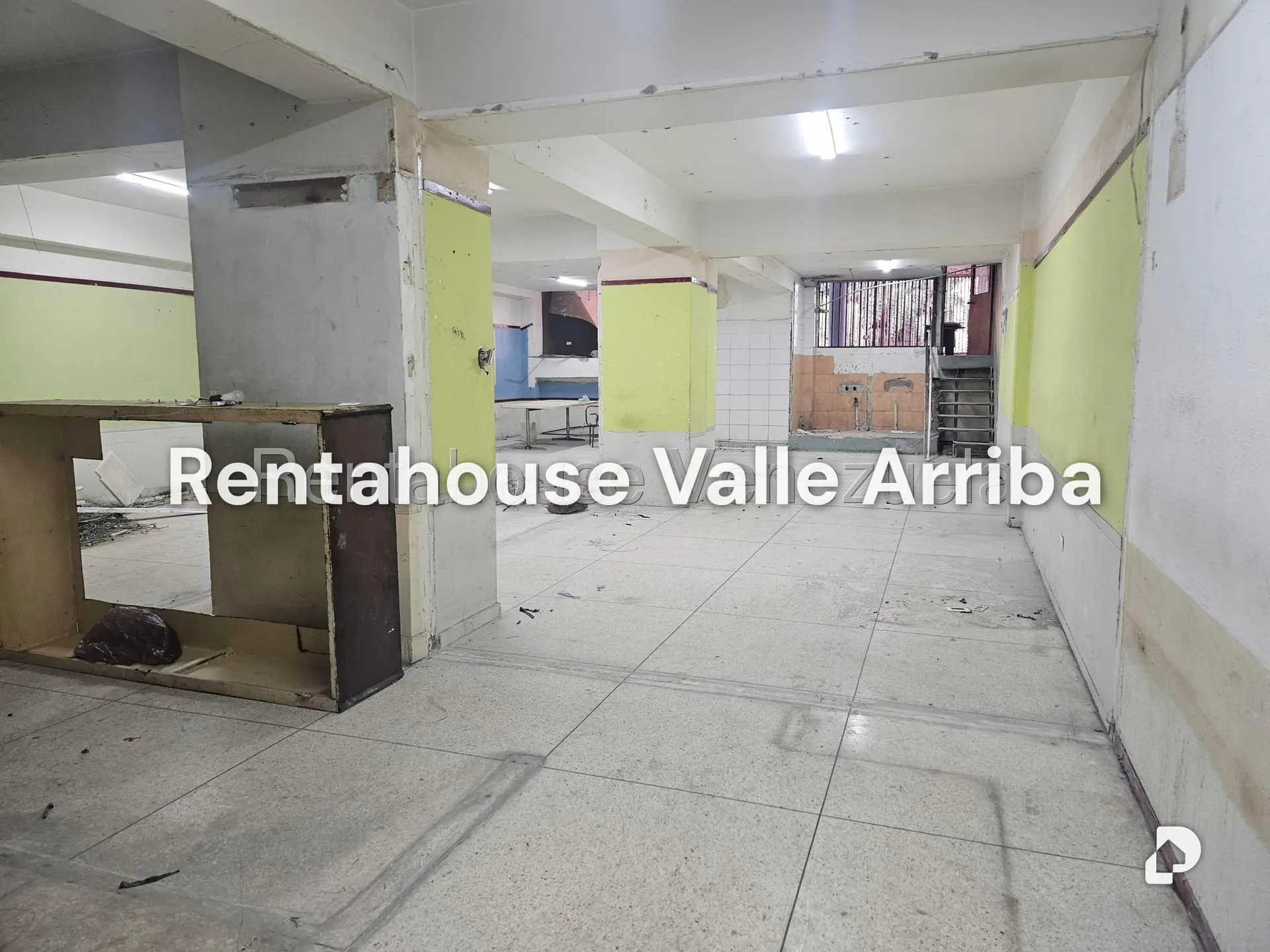 Local comercial en Parroquia Santa Rosalía, Caracas – 8