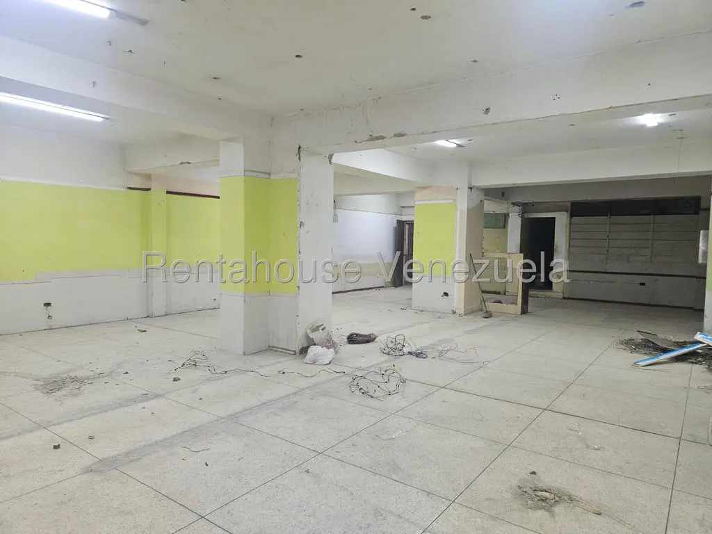 Commercial space in Parroquia Santa Rosalía, Caracas - 1