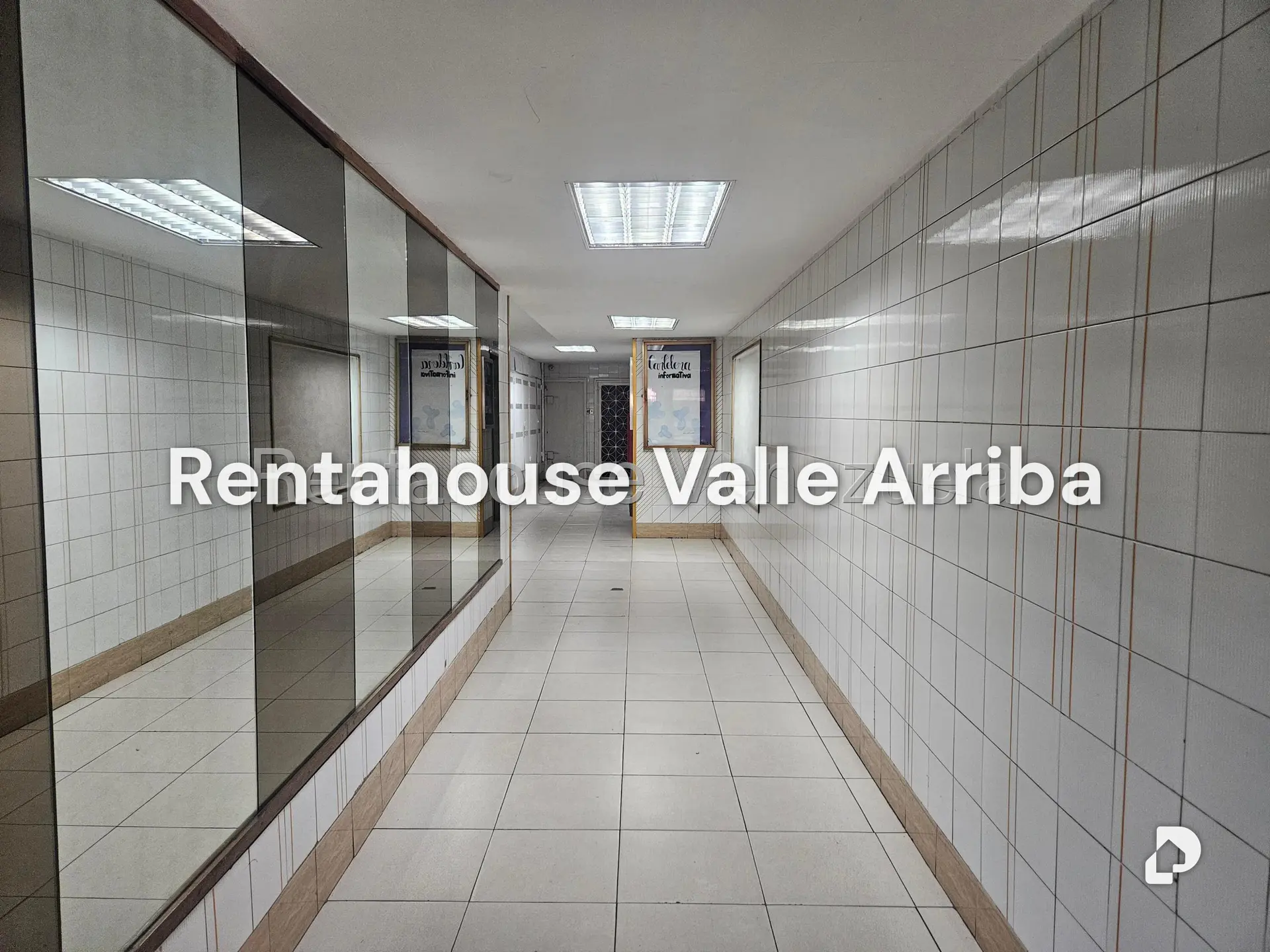 Local comercial en Parroquia Santa Rosalía, Caracas – 4