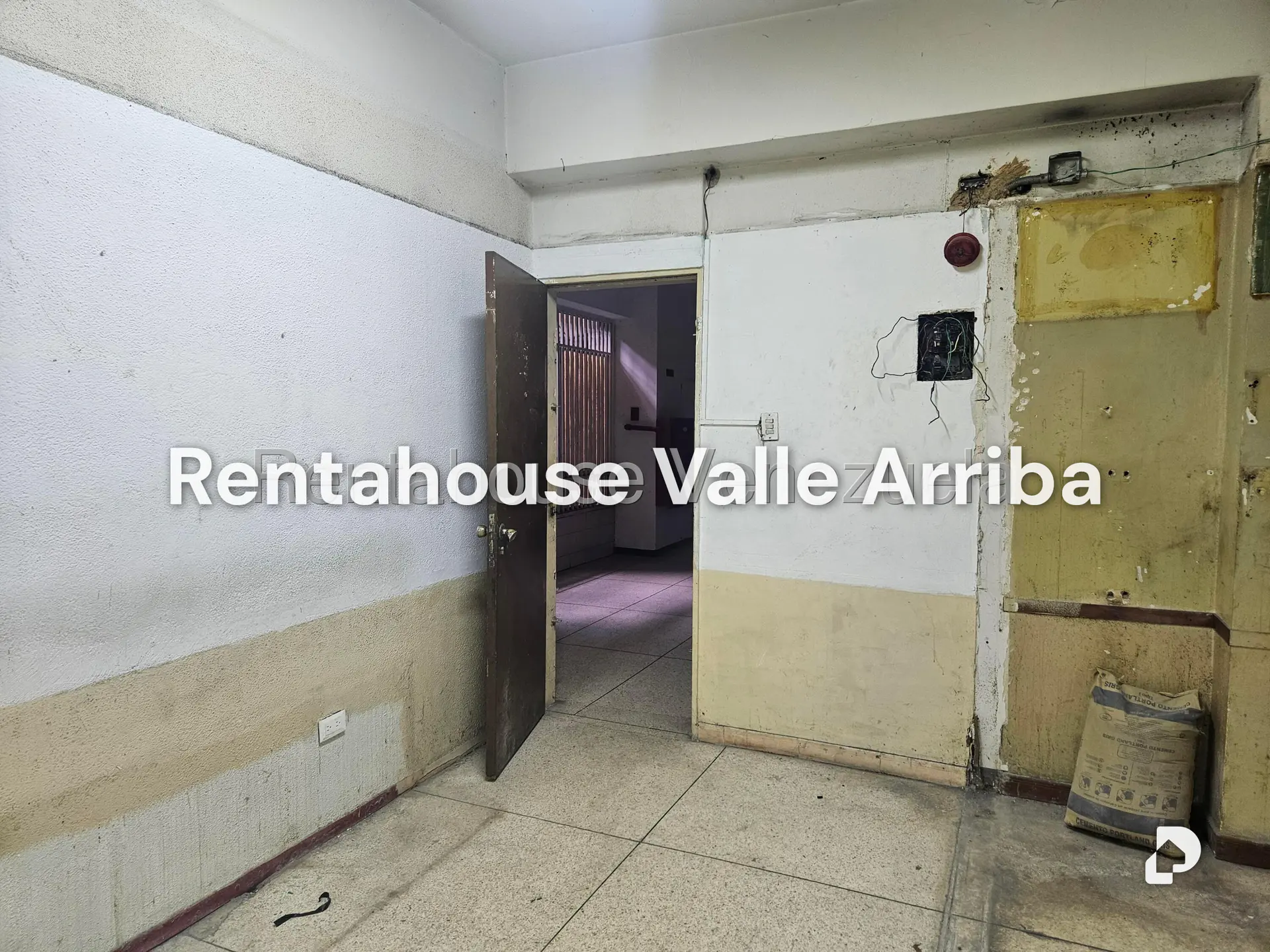 Local comercial en Parroquia Santa Rosalía, Caracas – 10