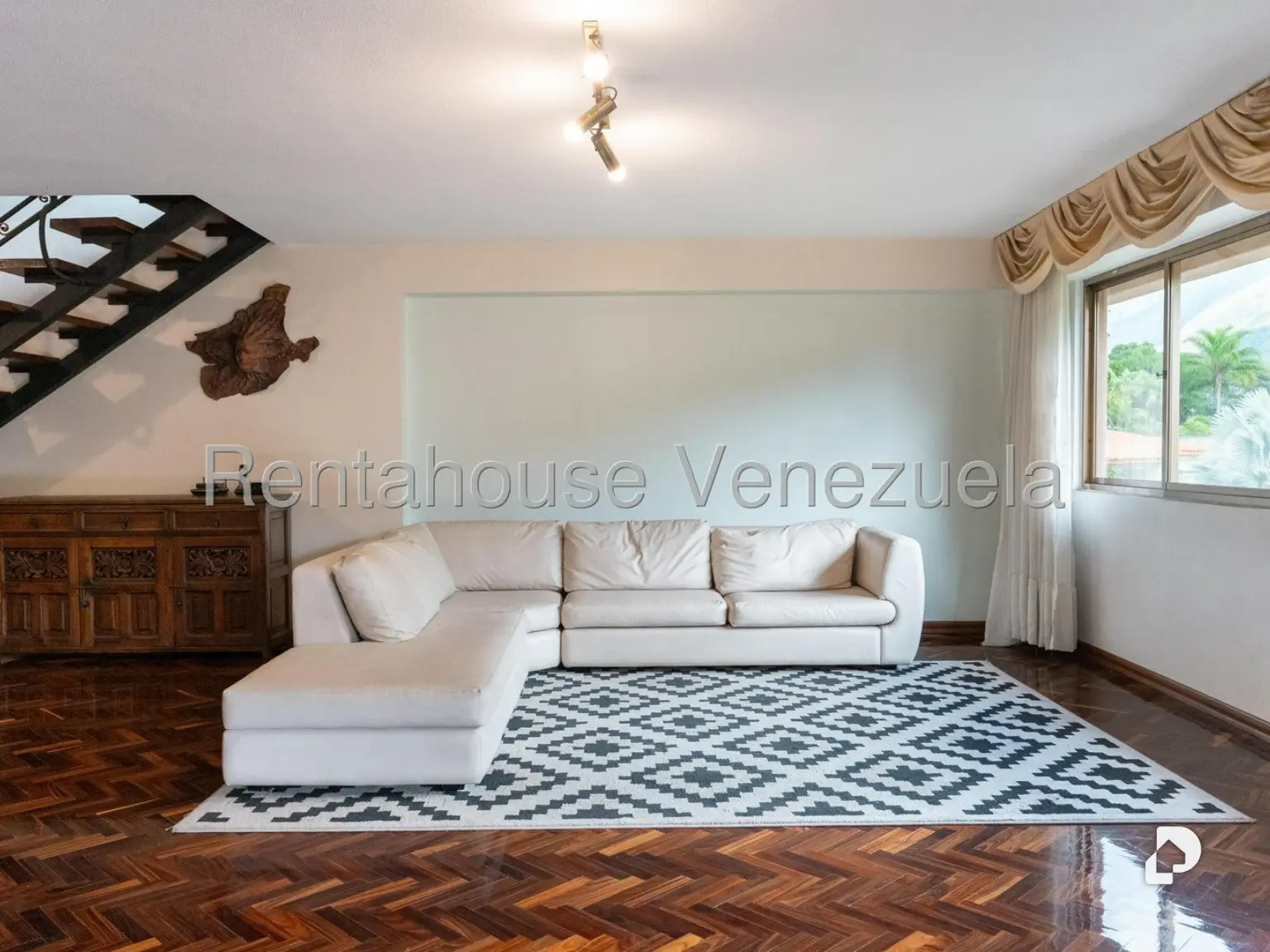 Apartamento en Petare, Caracas – 10